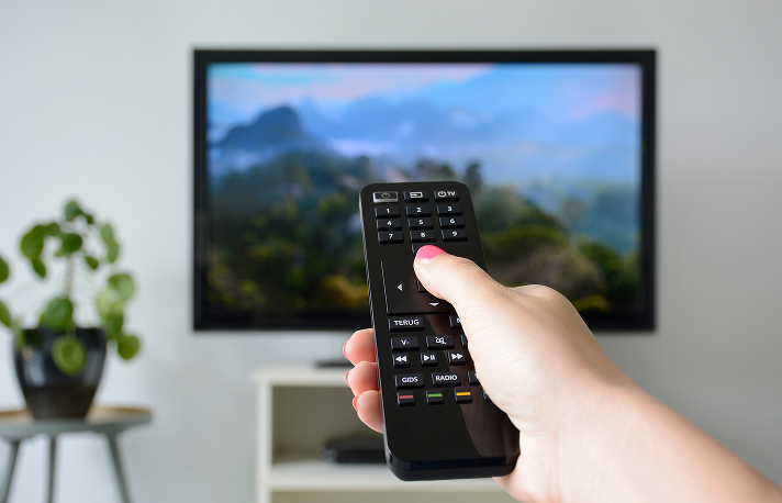 テレビ(37型)の写真